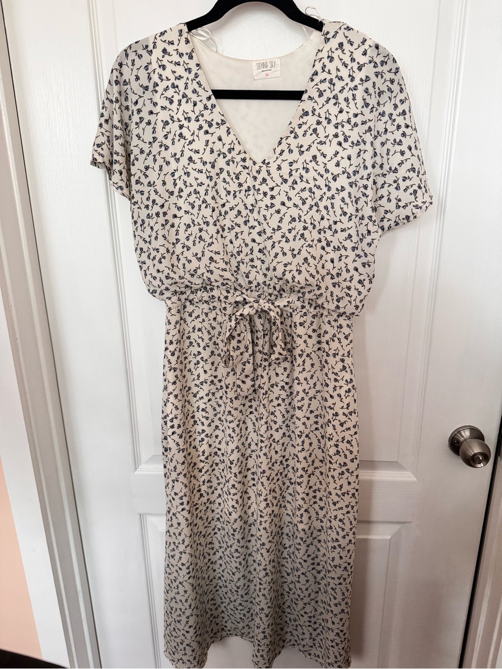 Floral Tie-Waist Midi Dress in White